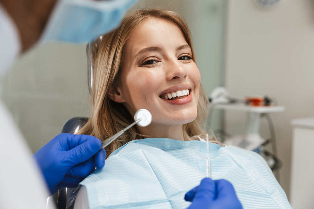 Patient speaking with a Northdene dentist